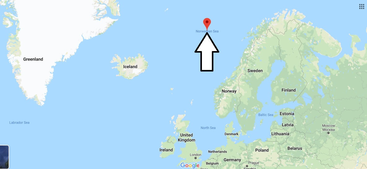 Where is Norwegian Sea? What ocean surrounds Norway?