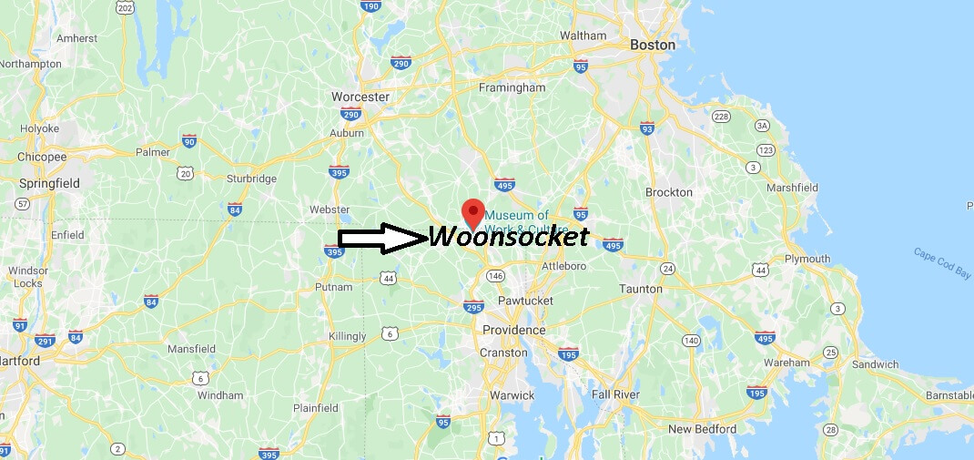 Where is Woonsocket, Rhode Island? What county is Woonsocket Rhode Island in