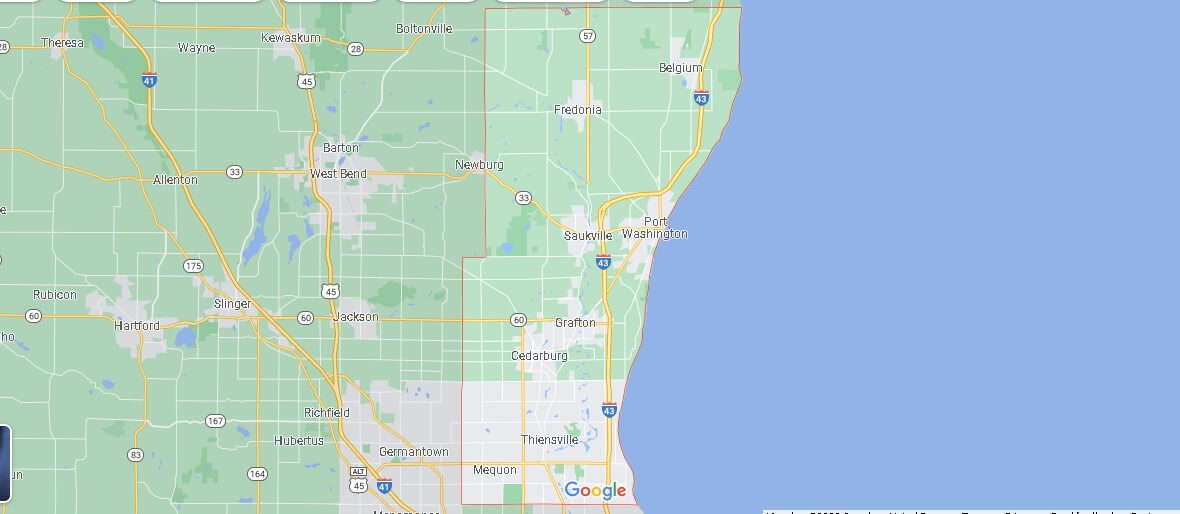 What Cities are in Ozaukee County