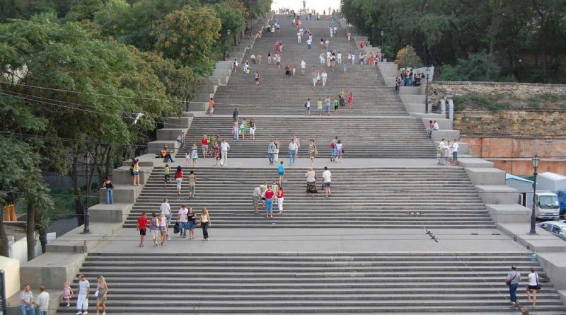 Where is the longest stairway in the world?
